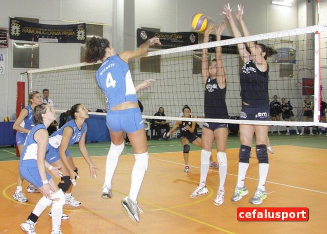 101107_Cutro 071y_tn.jpg